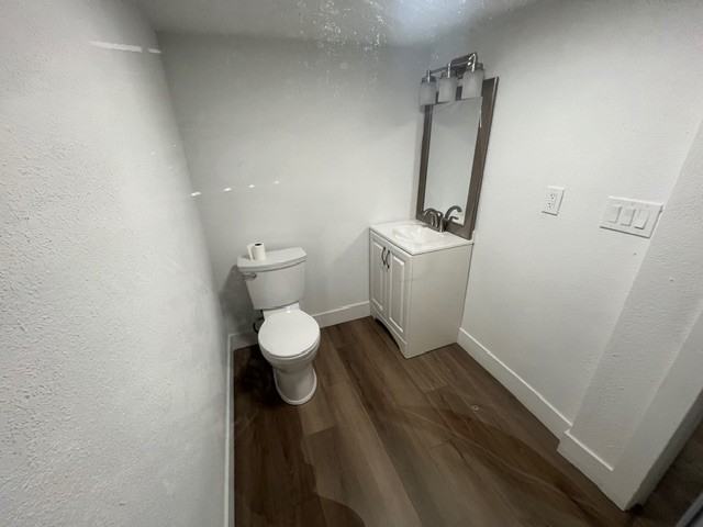 1005 W Spruce St #3 - Photo 3 of 9