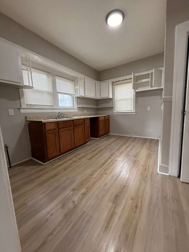 13331 Strathmoor St - Photo 5 of 14