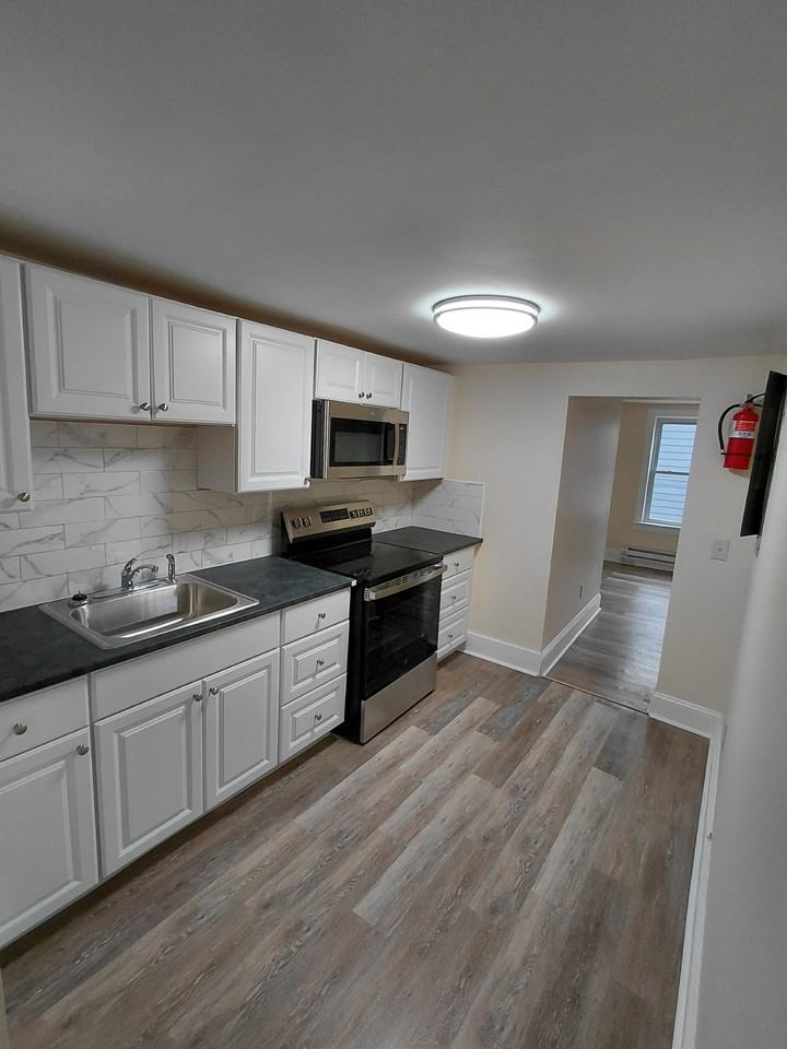 317 S Main St #3 - Photo 2 of 21