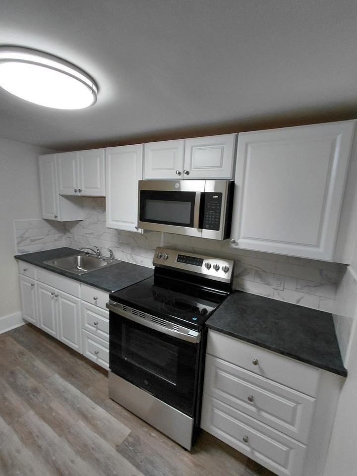 317 S Main St #3 - Photo 3 of 21