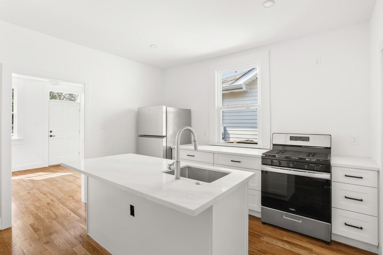 8707 Green St #1 - Photo 3 of 7