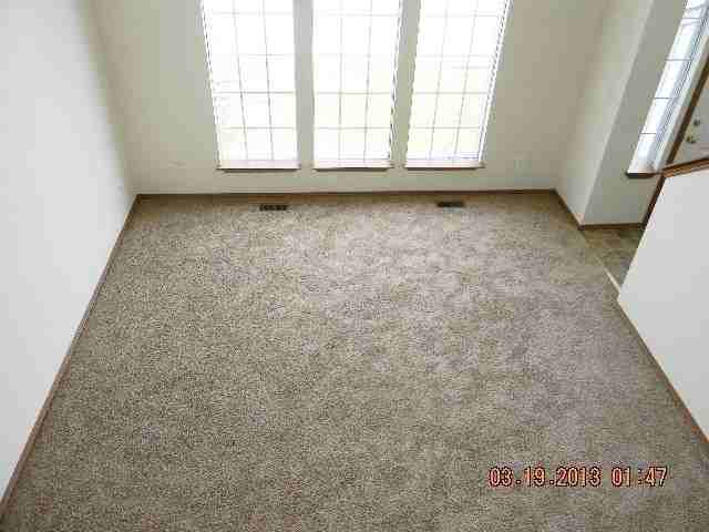 3181 N 10th Pl - Photo 3 of 18