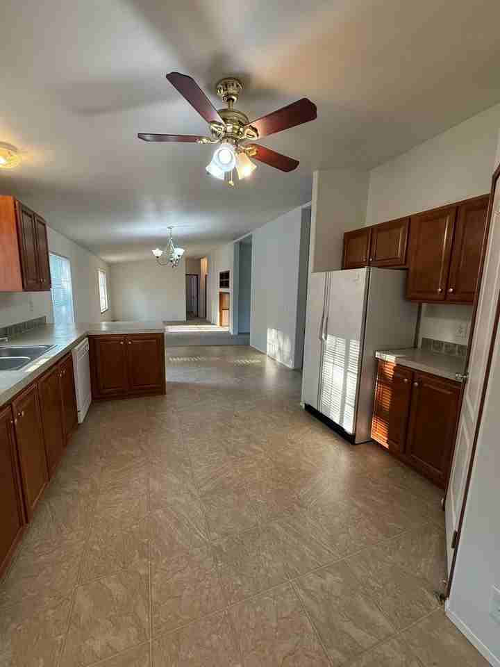 31970 N 9th Ave - Photo 5 of 48