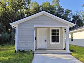 706 Phelps St - Photo 1 of 1