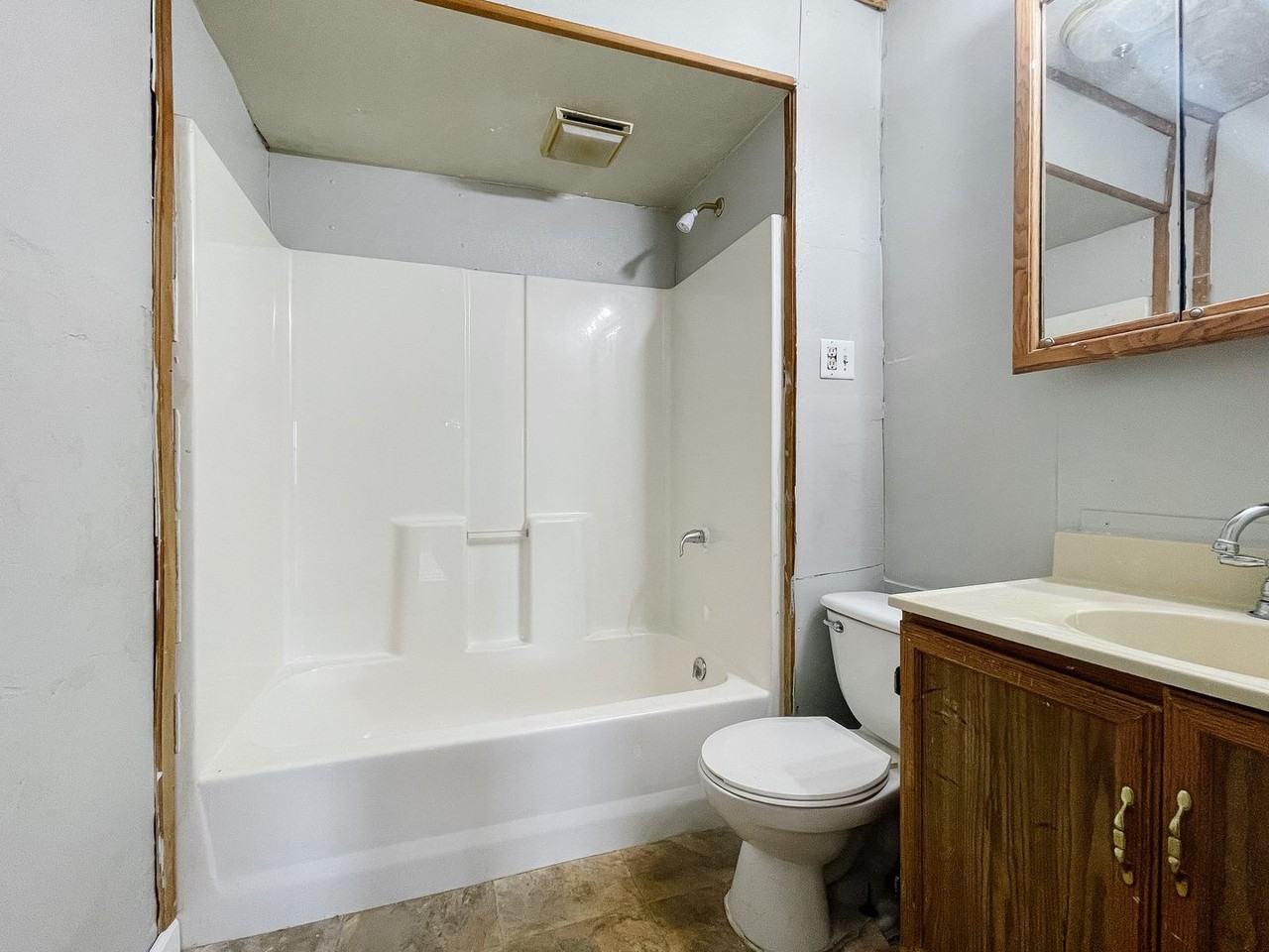 925 W Willard St - Photo 4 of 13