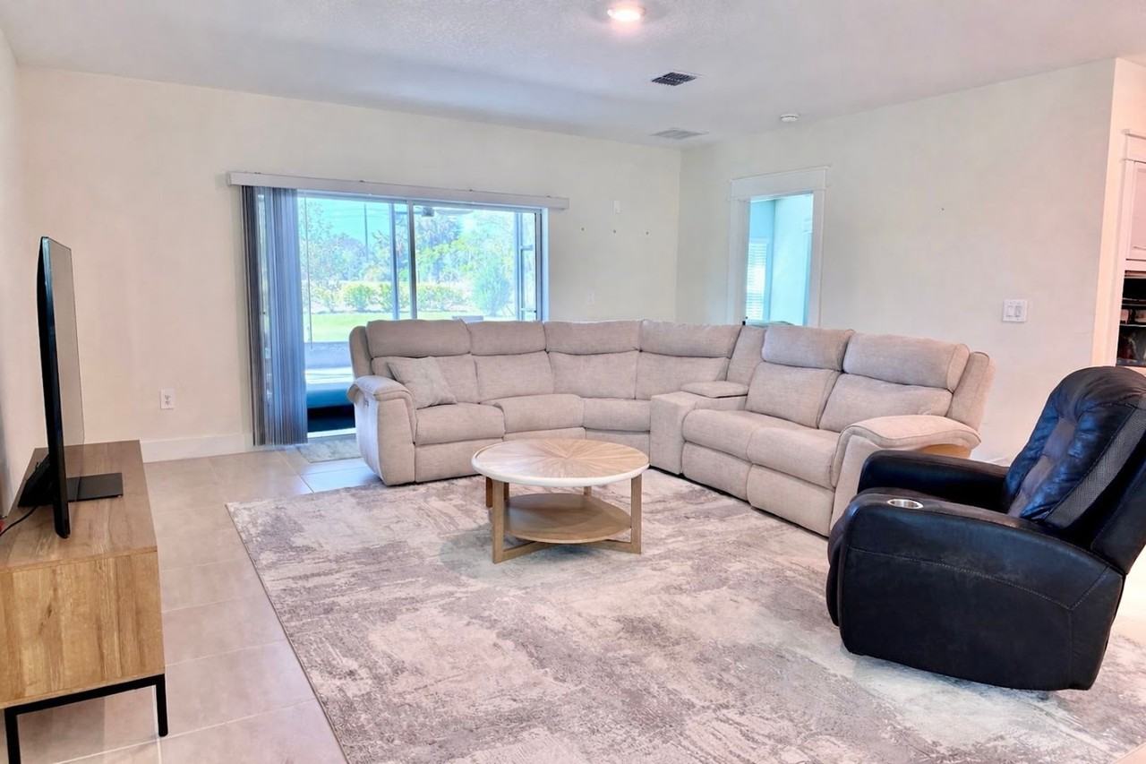 33932 Sky Blossom Cir - Photo 5 of 24