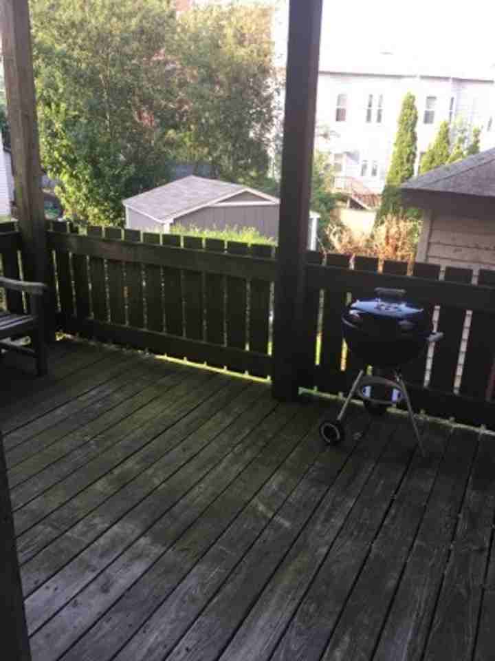 40 Adella Pl - Photo 2 of 9