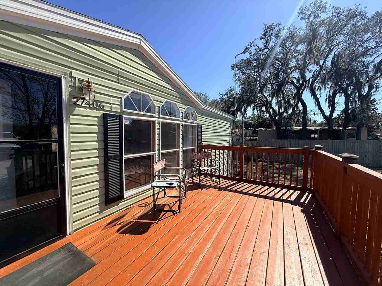 27406 Bay Ave - Photo 5 of 31