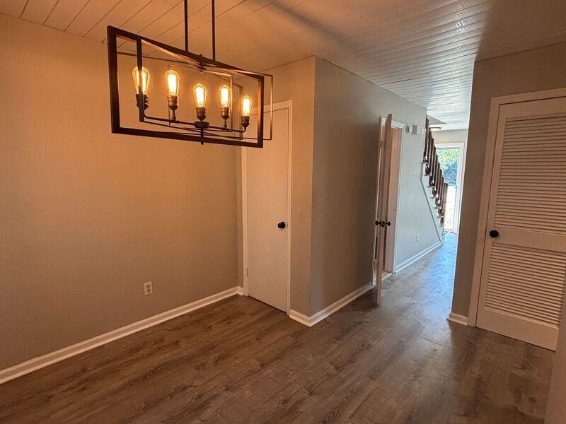 2404 Quail Hollow Ct - Photo 4 of 16