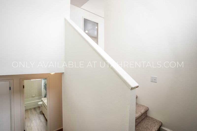 771 Wn - Photo 3 of 30