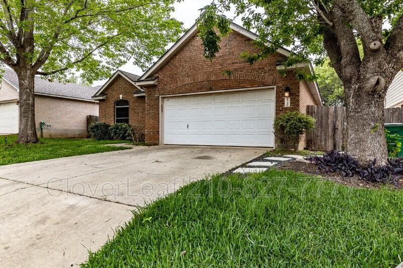 2739 Montebello - Photo 3 of 39