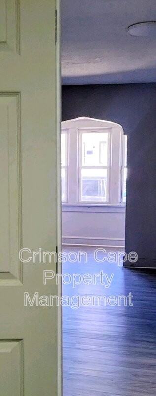 13 E Chestnut St #1 - Photo 3 of 14