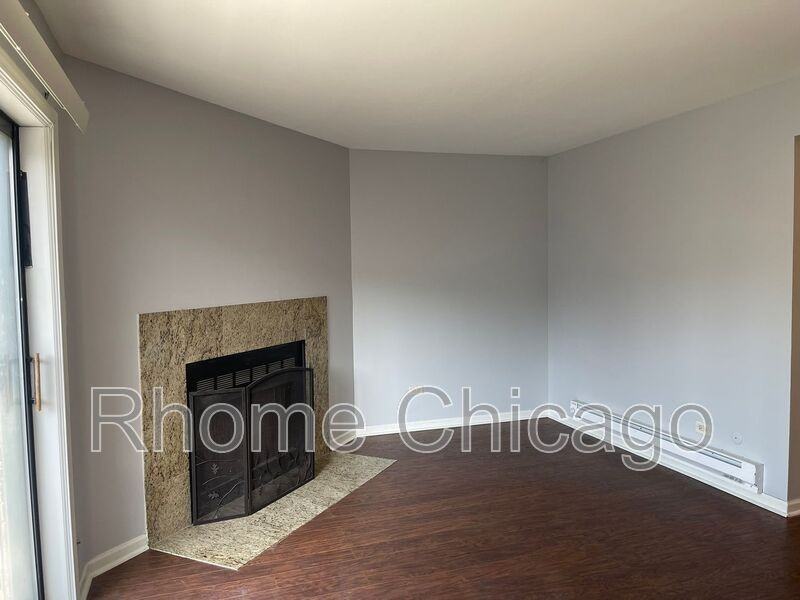 444 E Osage Ln Apt 2a - Photo 6 of 20