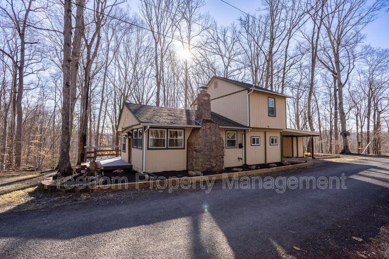 11961 Mente Rd - Photo 3 of 40