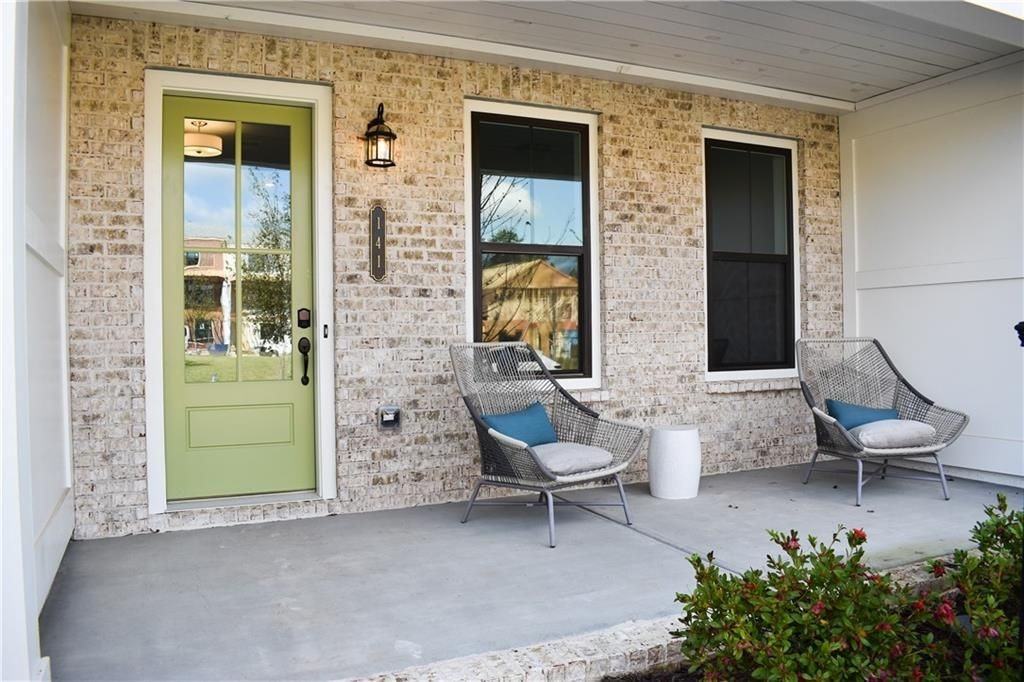 140 Harlow Cir - Photo 2 of 22