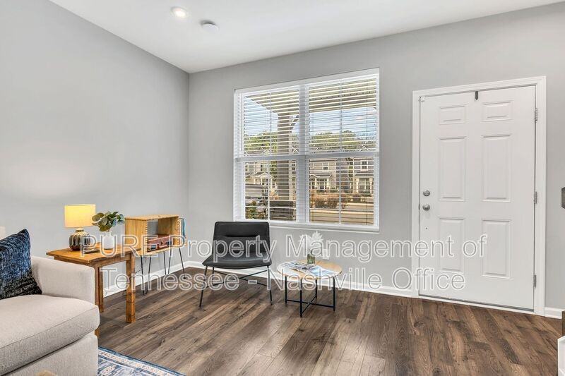 615 Old Hickory Blvd #607 - Photo 4 of 30