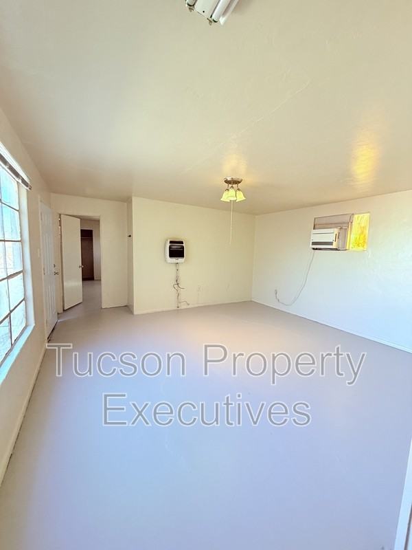 3274 E Benson Hwy - Photo 7 of 17