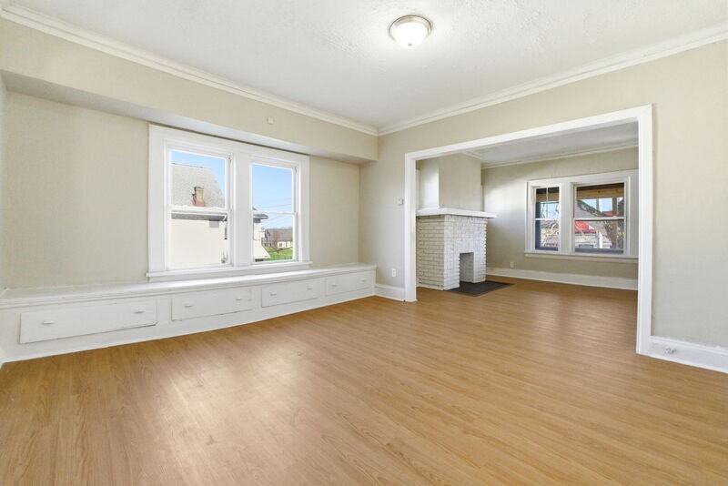 13806 Coit Rd - Photo 6 of 11