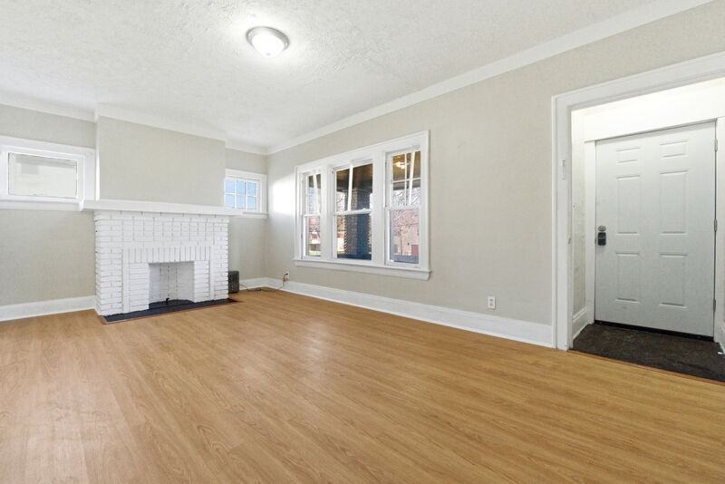 13806 Coit Rd - Photo 2 of 14