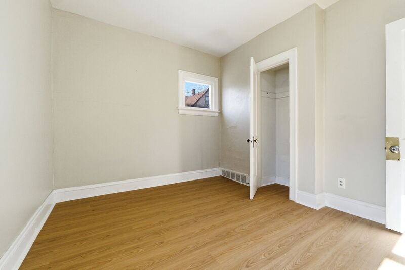 13806 Coit Rd - Photo 7 of 14