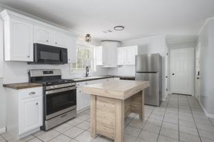 2004 Carter St - Photo 1 of 1