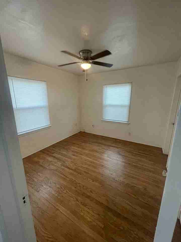 406 Wilson Ave #2BD1BTH - Photo 7 of 20