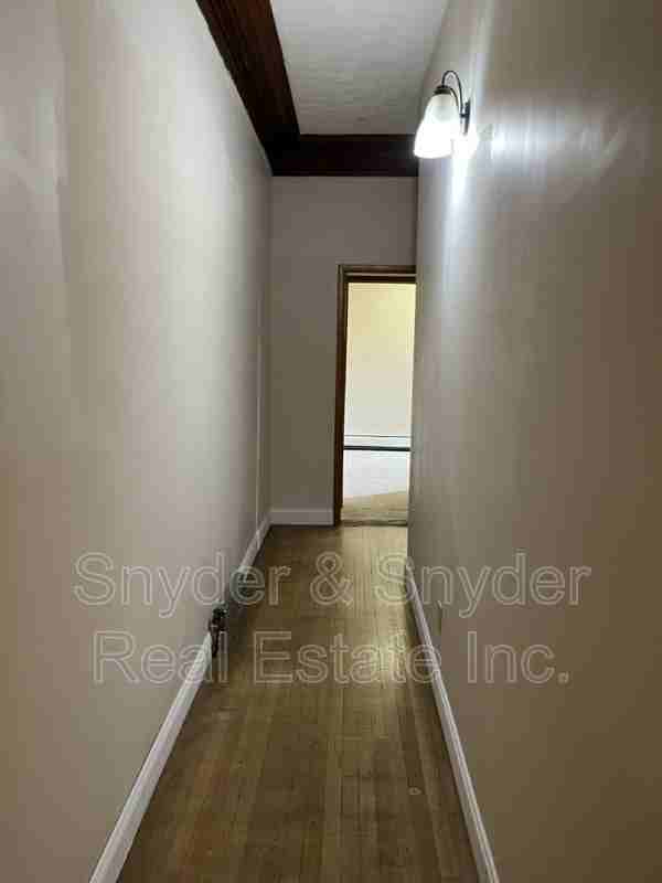 777 W Market St #3 - Photo 6 of 12