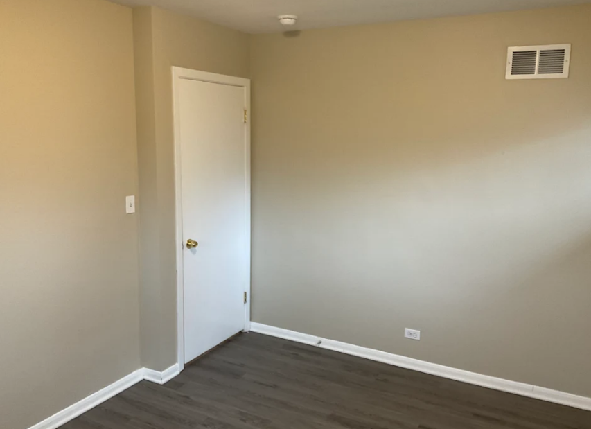 624 S Pierce Ave - Photo 4 of 10