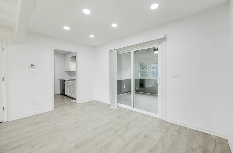 107 Treetop Ct - Photo 4 of 14