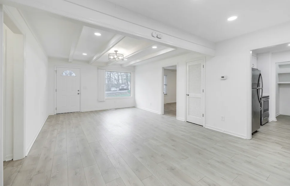 107 Treetop Ct - Photo 5 of 14