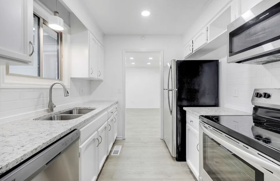 107 Treetop Ct - Photo 7 of 14
