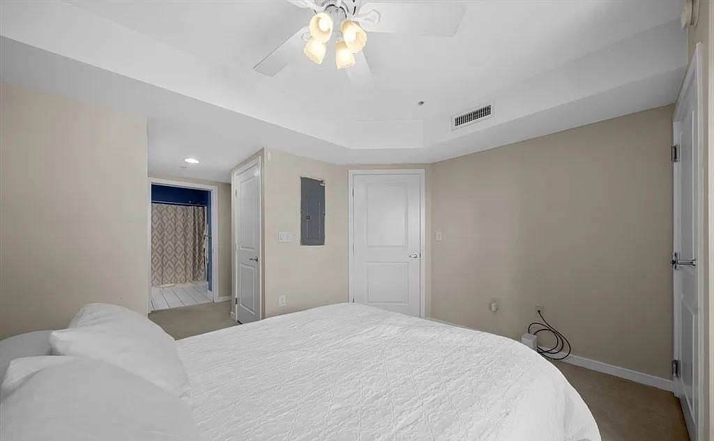 175 Cottage St - Photo 4 of 8