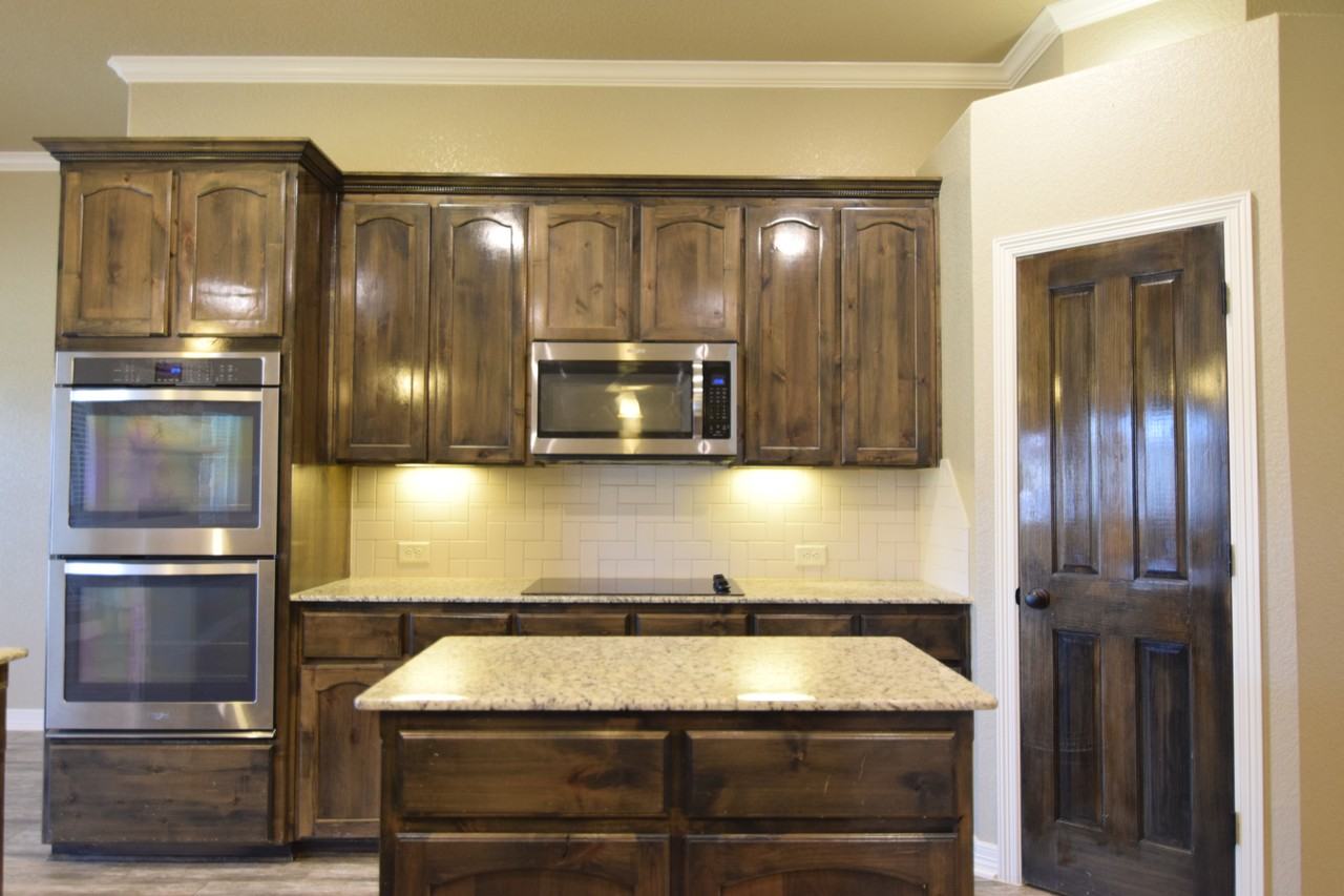 1203 Doc Whitten Dr - Photo 6 of 39