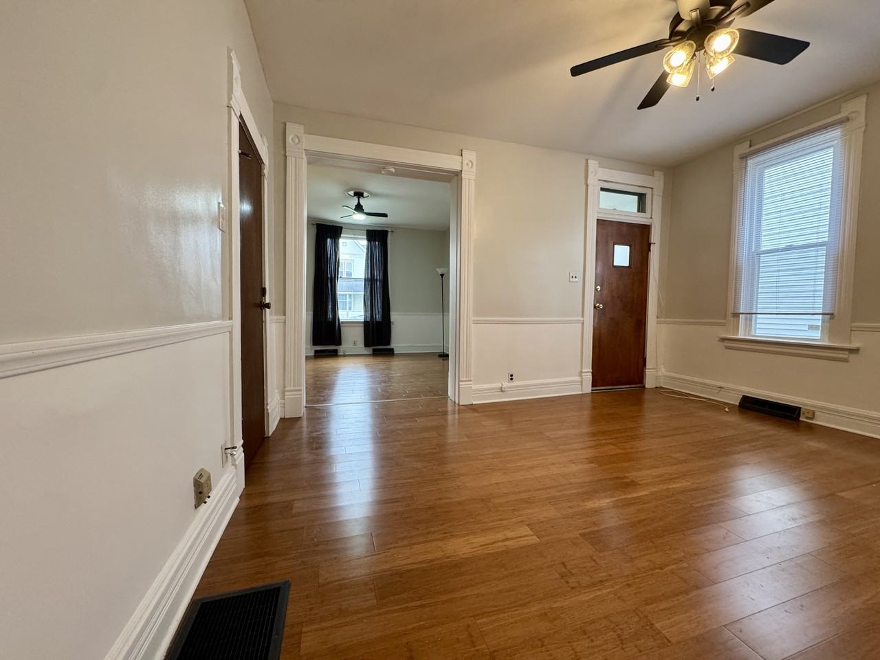 121 Chicago Ave - Photo 7 of 26