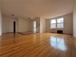 featured image of 2900 Ocean Ave #5A