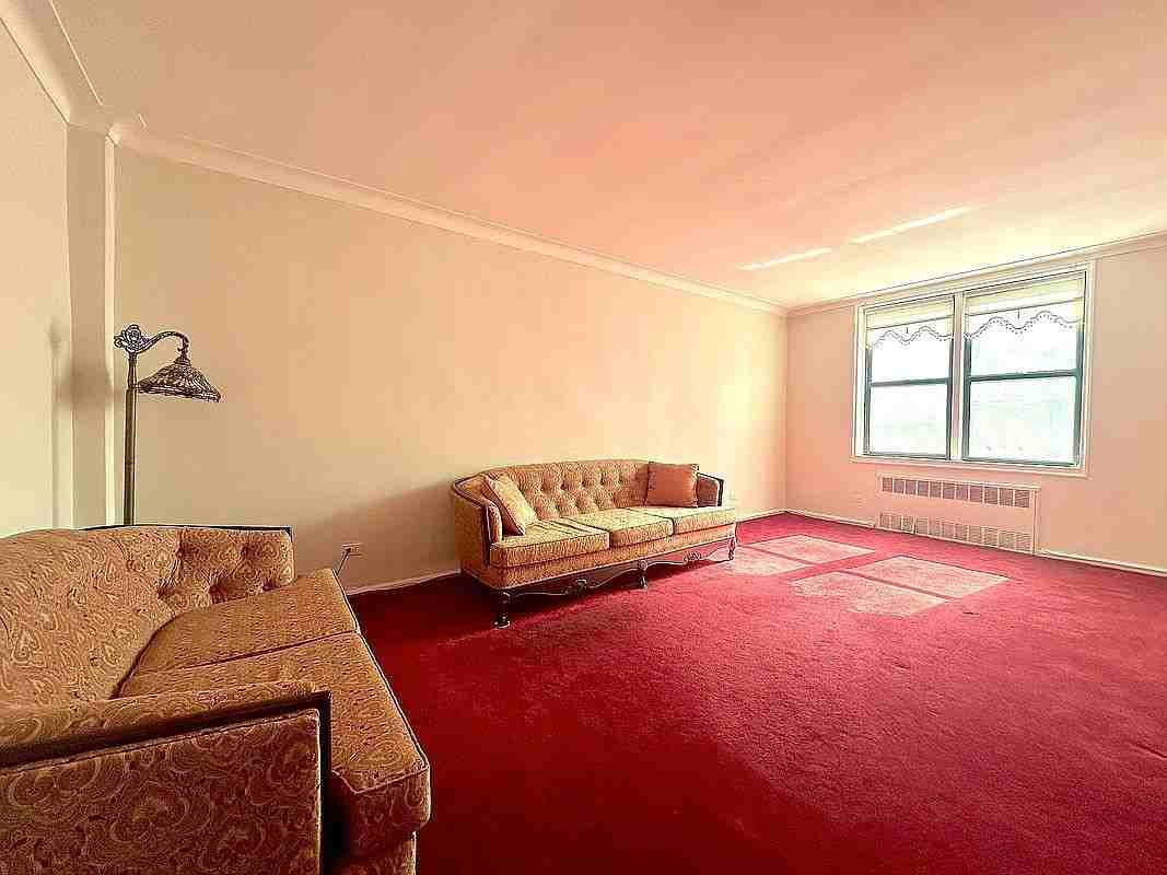 3060 Ocean Ave #2C - Photo 3 of 5