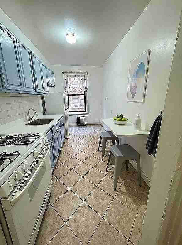 3100 Brighton 3rd St #3B - Photo 6 of 20