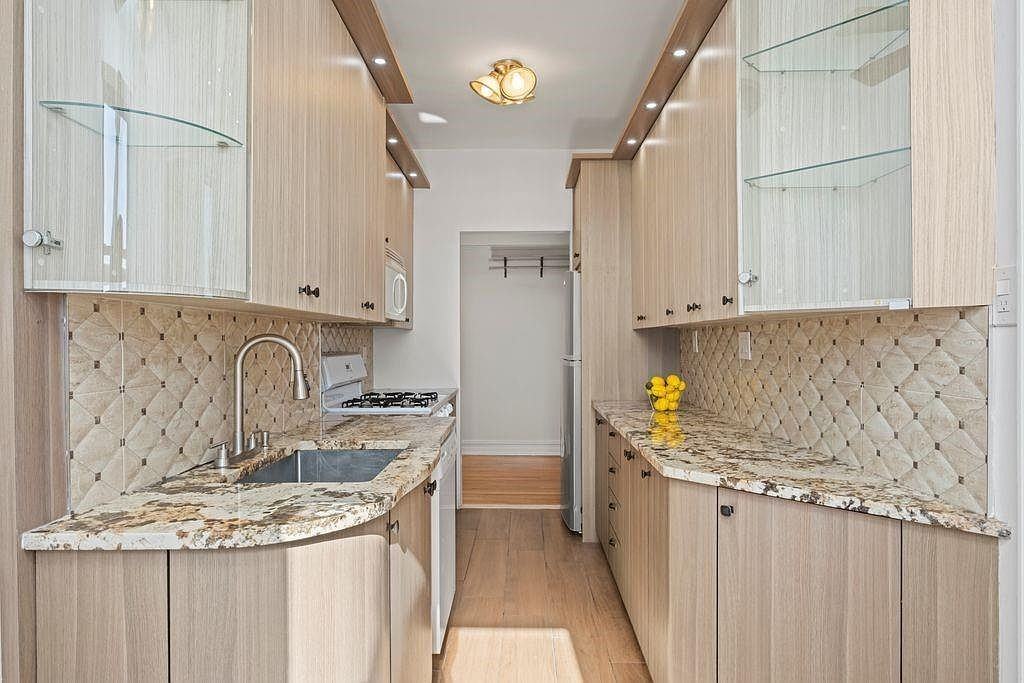 7101 Shore Rd #6E - Photo 2 of 12