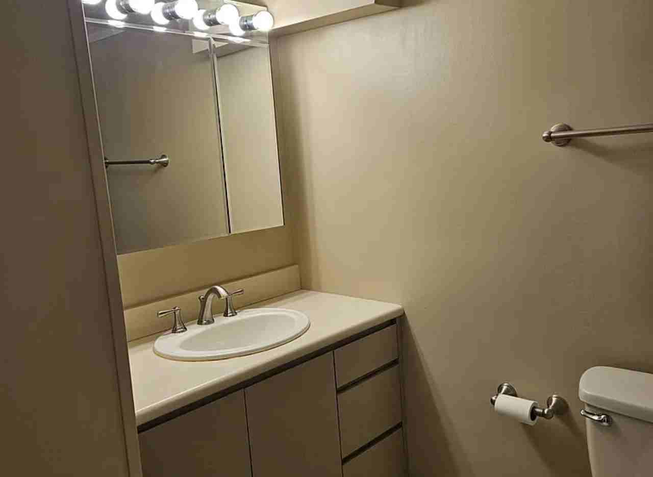 20 Broadway #201 - Photo 5 of 6