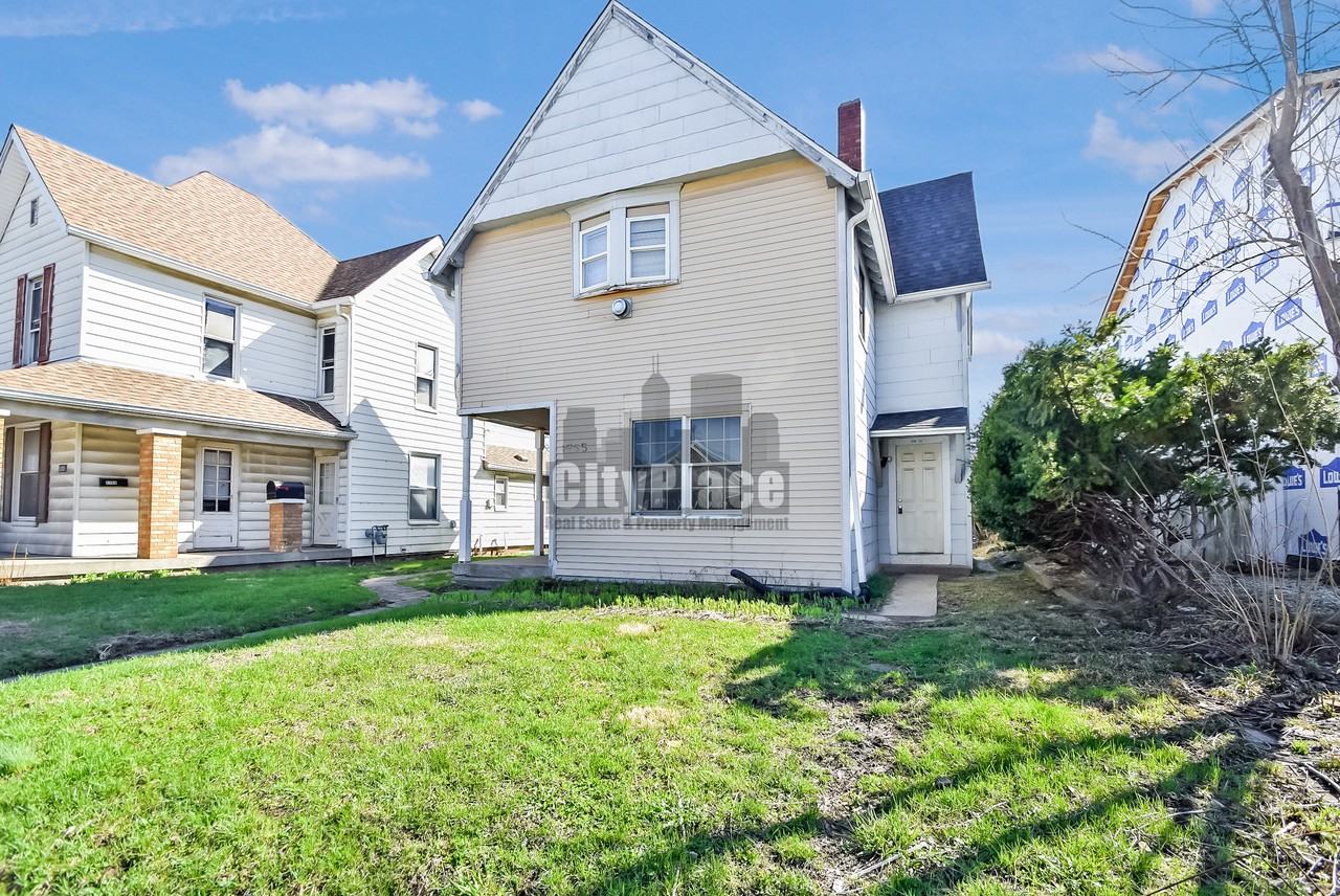 1755 W Morris St #C - Photo 4 of 15