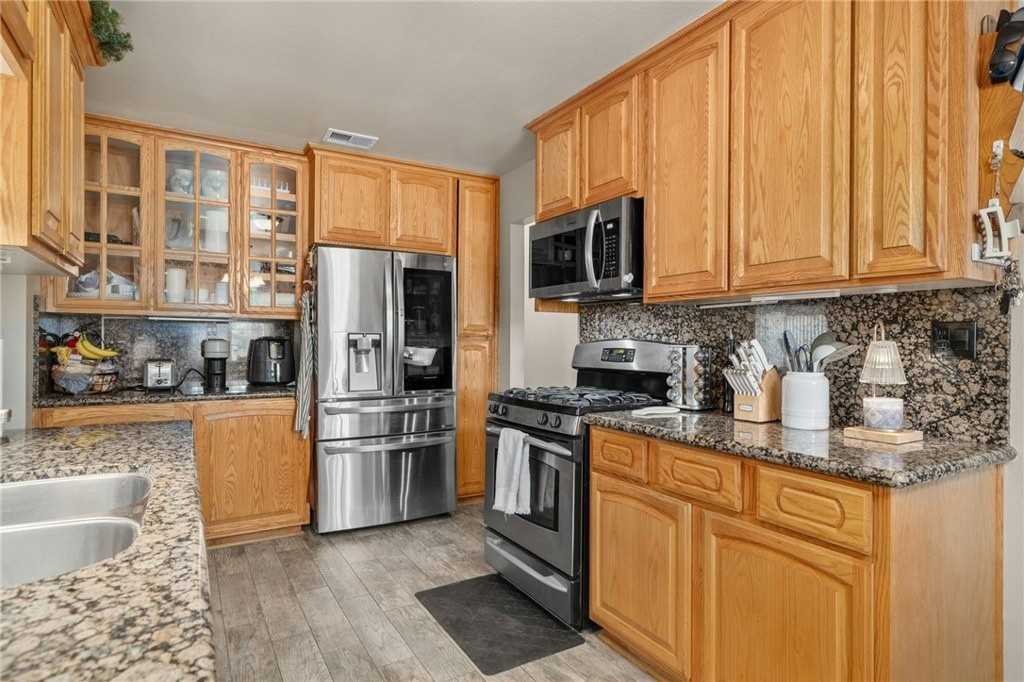 7420 London Ave - Photo 7 of 25