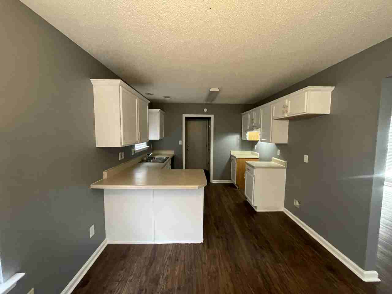 2799 Virginia Woods Pl - Photo 3 of 6