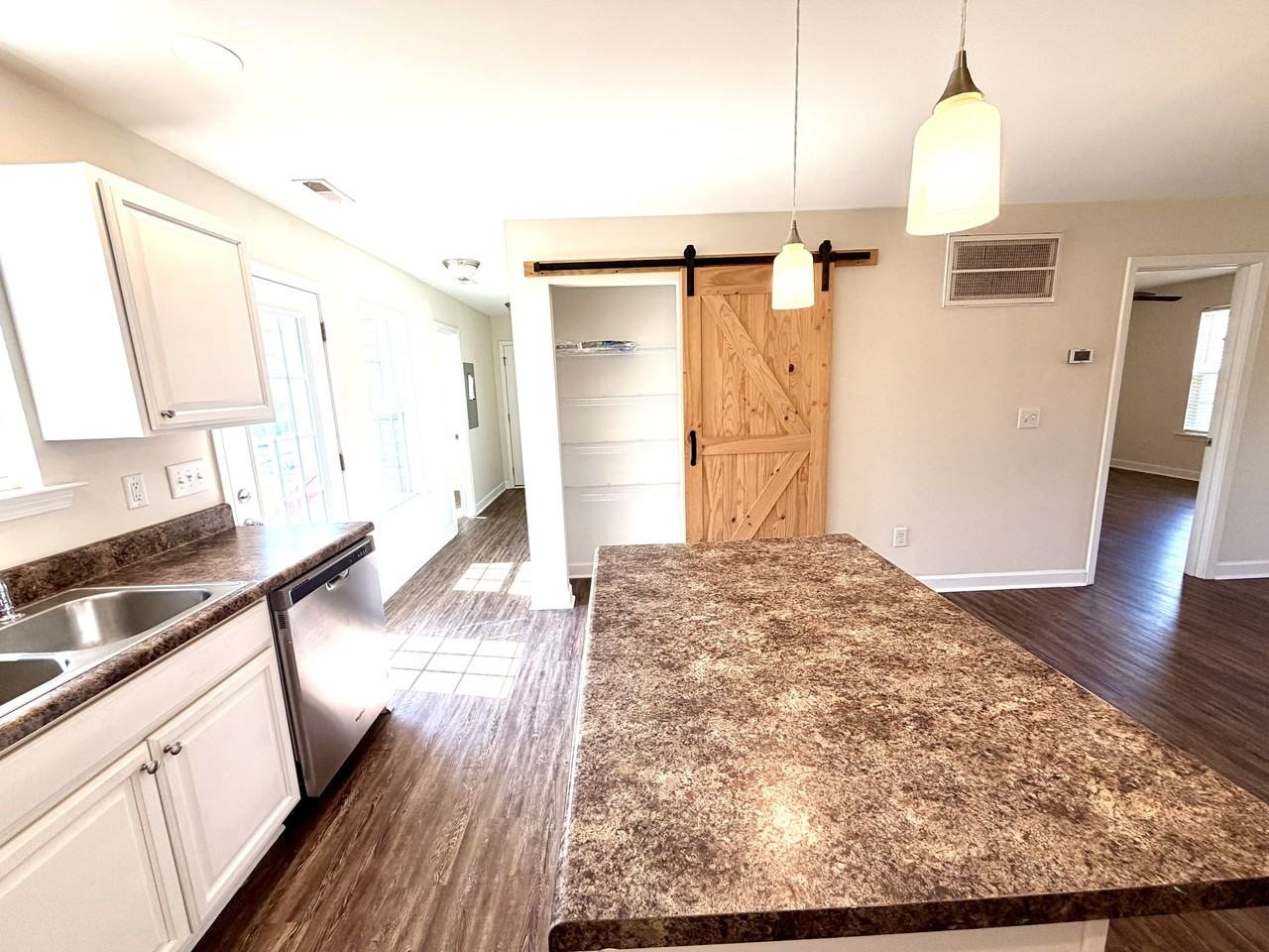 185 Grassy Meadow Ln - Photo 3 of 11