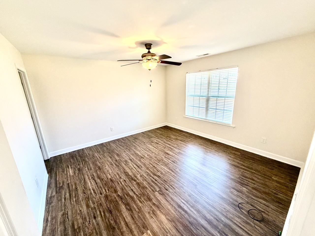 185 Grassy Meadow Ln - Photo 4 of 11