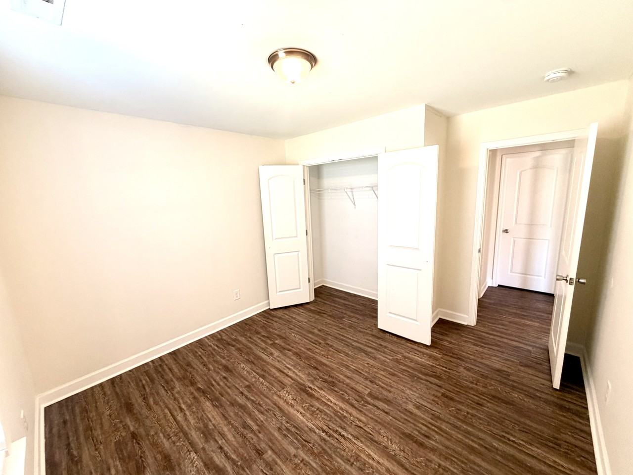 185 Grassy Meadow Ln - Photo 7 of 11