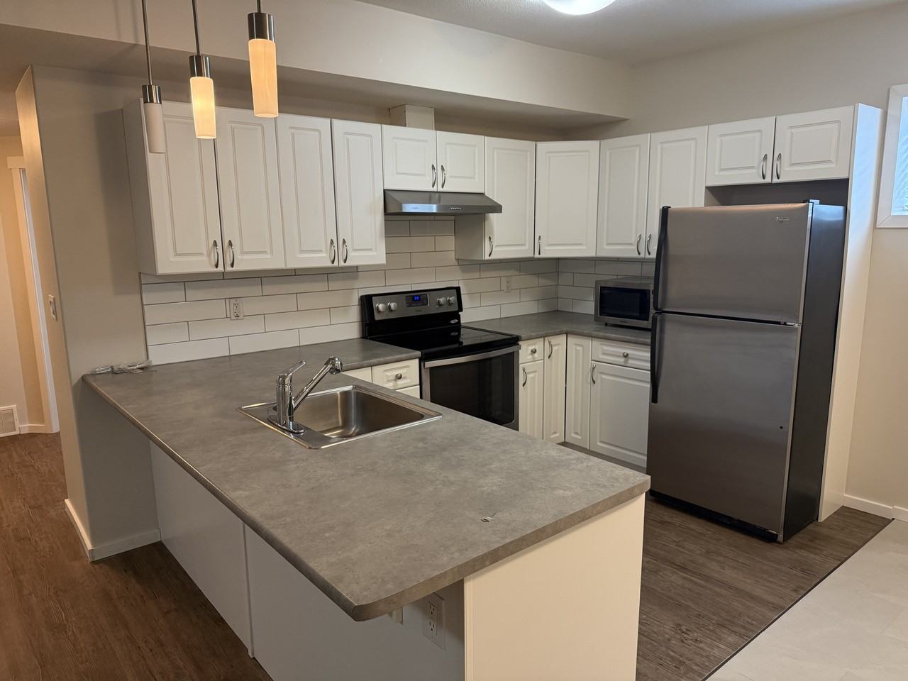 2232 Ware Crt Nw - Photo 2 of 23