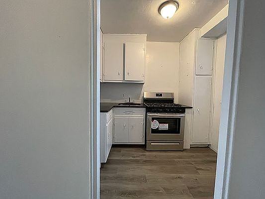 6135 98th St #9L - Photo 3 of 7