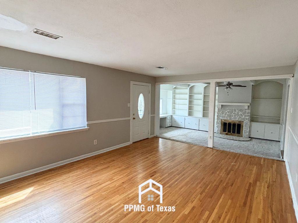 1000 Lessel Dr - Photo 3 of 25