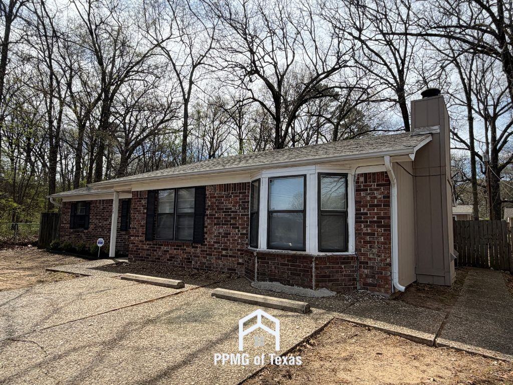 6120 Butler Rd - Photo 3 of 17