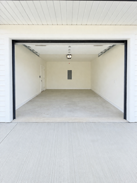 499 S 100 E #12 - Photo 3 of 18